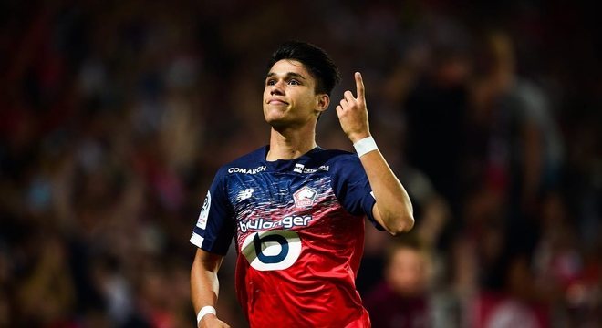 Luiz Araújo vive boa fase com a camisa do Lille, da França