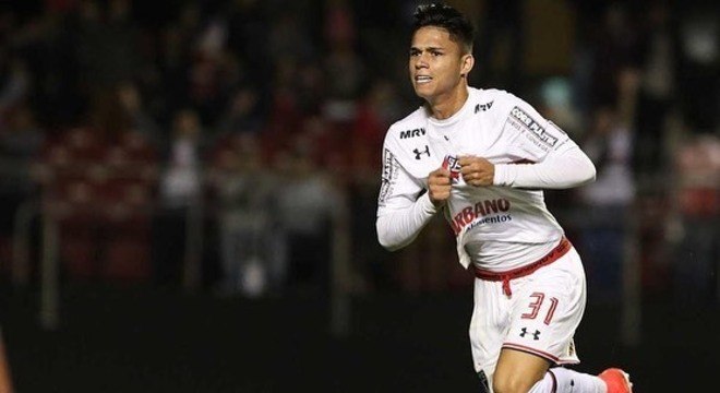 Atacante marcou gols em todos os principais rivais do São Paulo