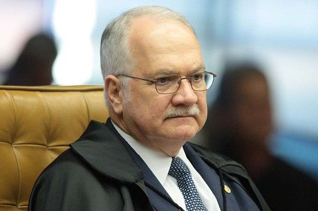 Fachin nega novo pedido de liberdade de Lula