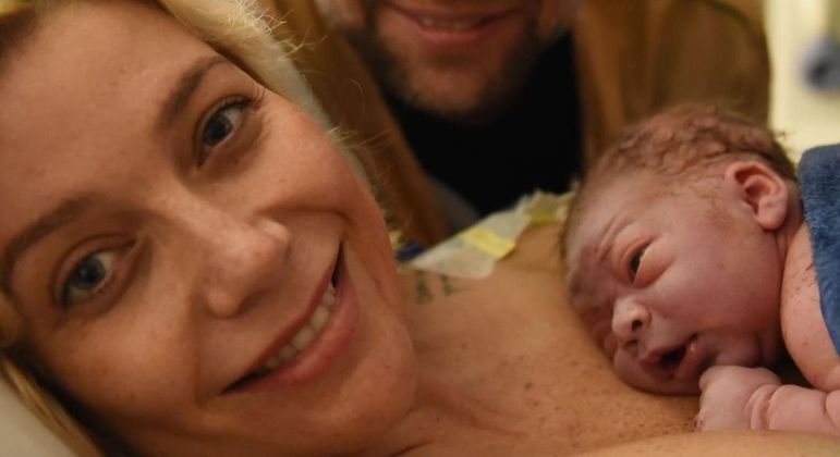 Luiza Possi celebra nascimento de seu segundo filho: 'Foi mágico'

