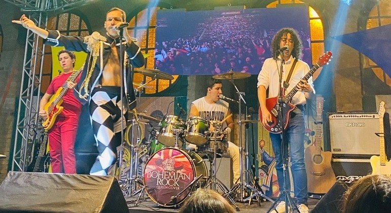 Luizinho Caldeira e a Bohemian Rock no Centro de Santos em 1/9: 20 shows por mês no Brasil
