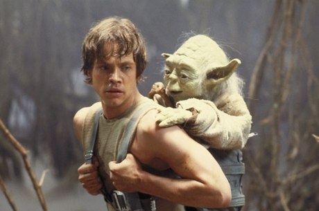 Luke Skywalker e Yoda em o Império Contra-Ataca