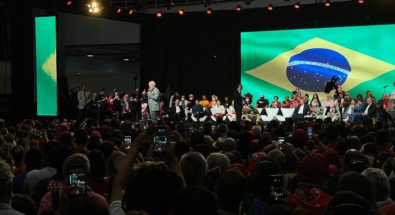 Lula durante evento no Centro de Convenções 