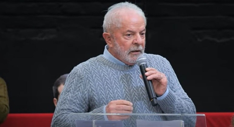 Luiz Inácio Lula da Silva (PT)  em encontro com cooperativas em SP