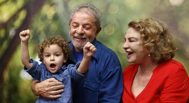 Arthur, que morreu nesta sexta (1º) junto com os avós Lula e Marisa Letícia