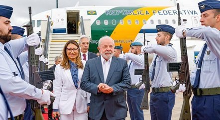 Lula e Janja desembarcam em Portugal