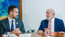 Governador do RS pede a Lula que libere auxílio emergencial para trabalhadores gaúchos 