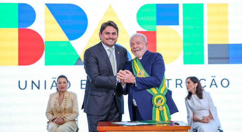 O presidente Lula durante cerimônia de posse de Juscelino Filho como ministro das Comunicações
