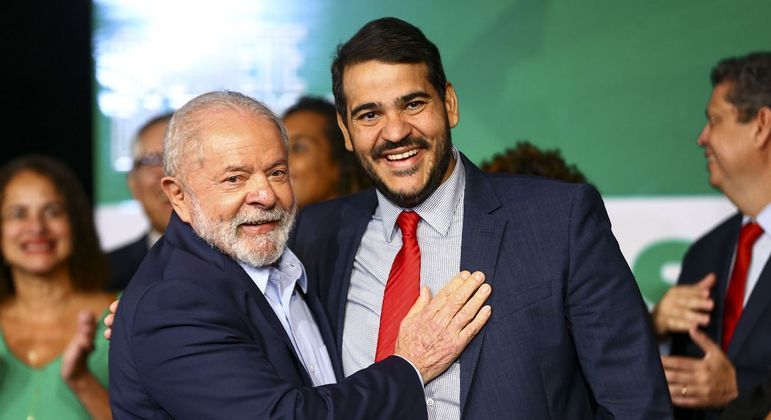 Lula e o novo ministro da AGU (Advocacia-Geral da União), Jorge Messias