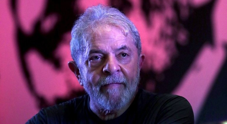 Evento na Cinelândia foi promovido para receber o ex-presidente Luiz Inácio Lula da Silva