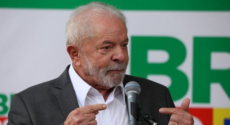 Luiz Inácio Lula da Silva (PT),  presidente eleito do Brasil