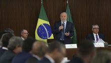 'Teremos que discutir o imposto sobre gasolina', diz Lula a governadores