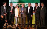 Lula anuncia nomes de ministros