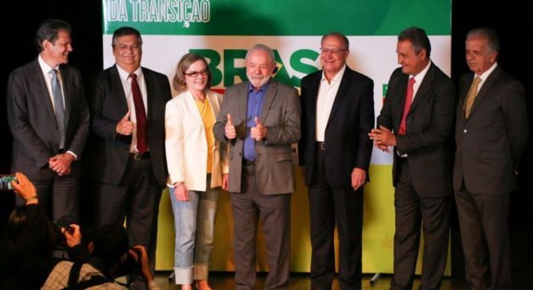 Lula anuncia nomes de ministros que vão compor o governo a partir de 2023