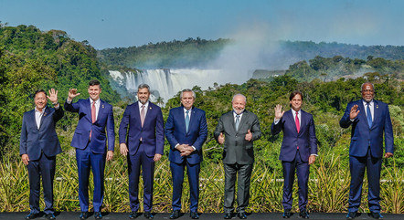 Chefes de Estado durante cúpula do Mercosul