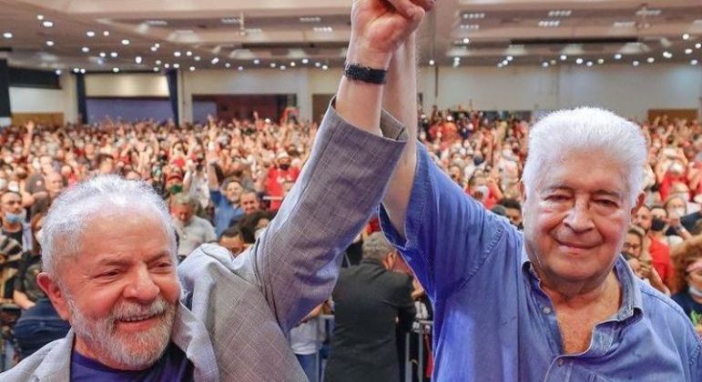 Lula e Roberto Requião