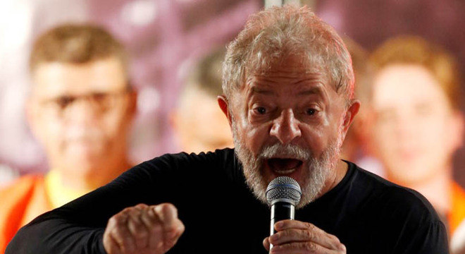 Postura de Lula após ser solto é questionada por sindicalistas e antigos aliados
