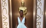 Para receber o Oscar de Melhor Atriz Coadjuvante em 2014, Lupita Nyong'o mostrou que era uma estrela pronta para o tapete vermelho. O modelo Prada plissado entrou para a história