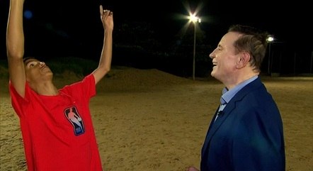 Luva de Pedreiro com Roberto Cabrini no "DE" e no "Câmera Record"
