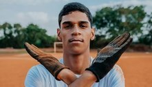 Perfil oficial do Instagram deixa de seguir Luva de Pedreiro na rede social