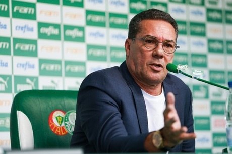 Luxemburgo dá sequência a projeto no Palmeiras