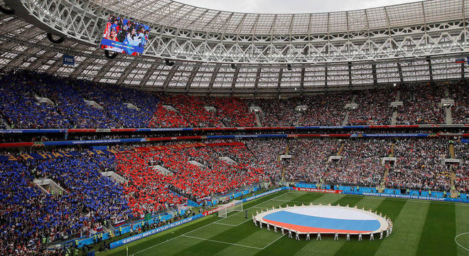 A dois meses da entrega, estádios da Copa de 2018 entram na reta final das  obras, copa do mundo