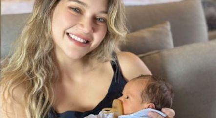 Lyandra Costa, filha de Leandro, conhece o irmão-caçula