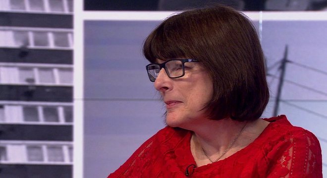 A psicóloga Lyn Kendall diz que pais deveriam se preocupar mais em garantir que seus filhos tenham uma formação completa