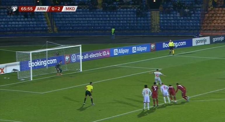 Bardi bate o seu segundo penal na peleja, Armênia 0 X 3 Macedônia do Norte