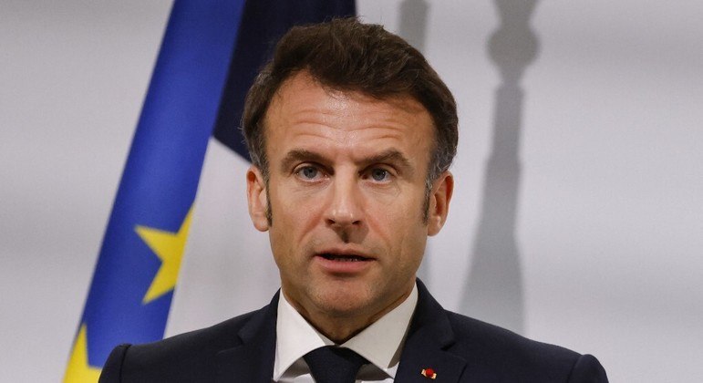 Macron ficará por volta de três dias em território chinês
