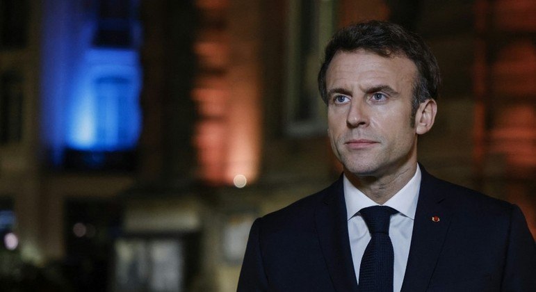Macron interpelle les présidents russe, ukrainien et polonais