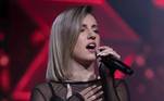 Maddu e a mãe são fãs de Elis Regina, mas ela escolheu se apresentar com Naquela Mesa, de Nelson Gonçalves, e conquistou o coração de 85 jurados