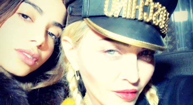 Madonna publicou clique com Anitta no Instagram e, na legenda, a elogiou