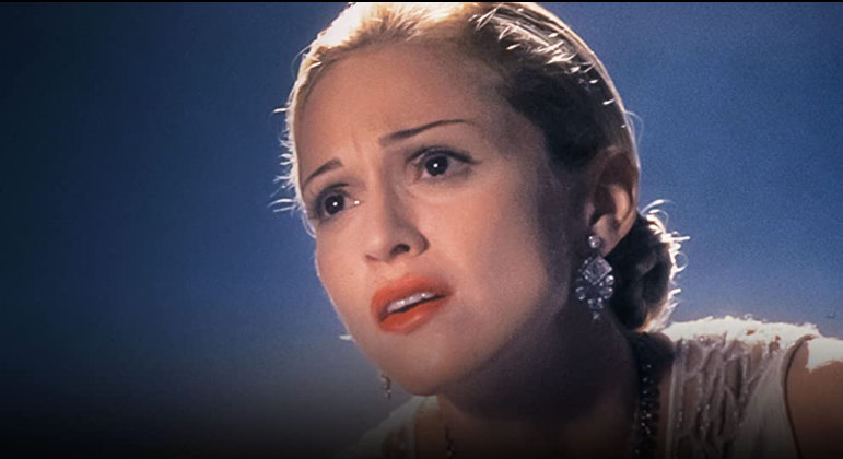 A cantora também se arriscou no cinema. O seu maior sucesso foi com Evita, de 1996