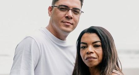 Valquíria Nascimento, a mãe de MC Kevin, e o noivo realizaram um ensaio fotográfico pré-casamento