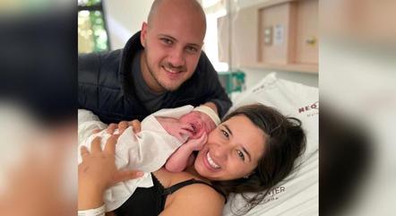 Mãe e filho se encontraram após 20 dias 