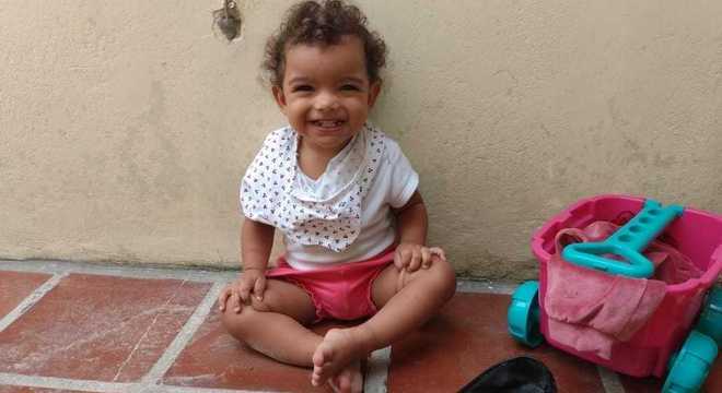 Fabiana passa o dia todo com Melissa na casa em que vivem na zona sul de SP