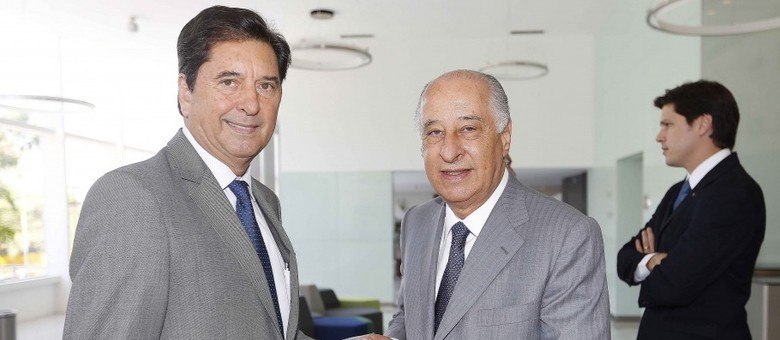 Maguito ao lado de Marco Polo Del Nero, ex-presidente da Federação Paulista de Futebol