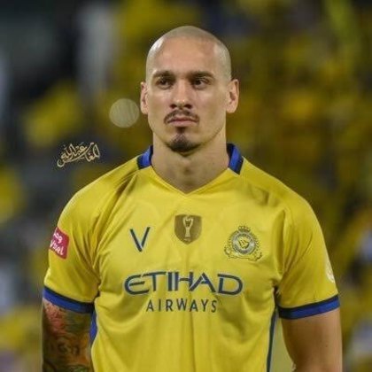 Maicon - 32 anos - Zagueiro - Último clube: Al Nasr Riad - Sem clube desde: 01/07/2021