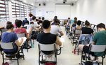 MEC quer
ampliar número de estrangeiros em universidades. Levantamento aponta que menos de 1% dos estudantes
de universidades federais brasileiras são estrangeiros