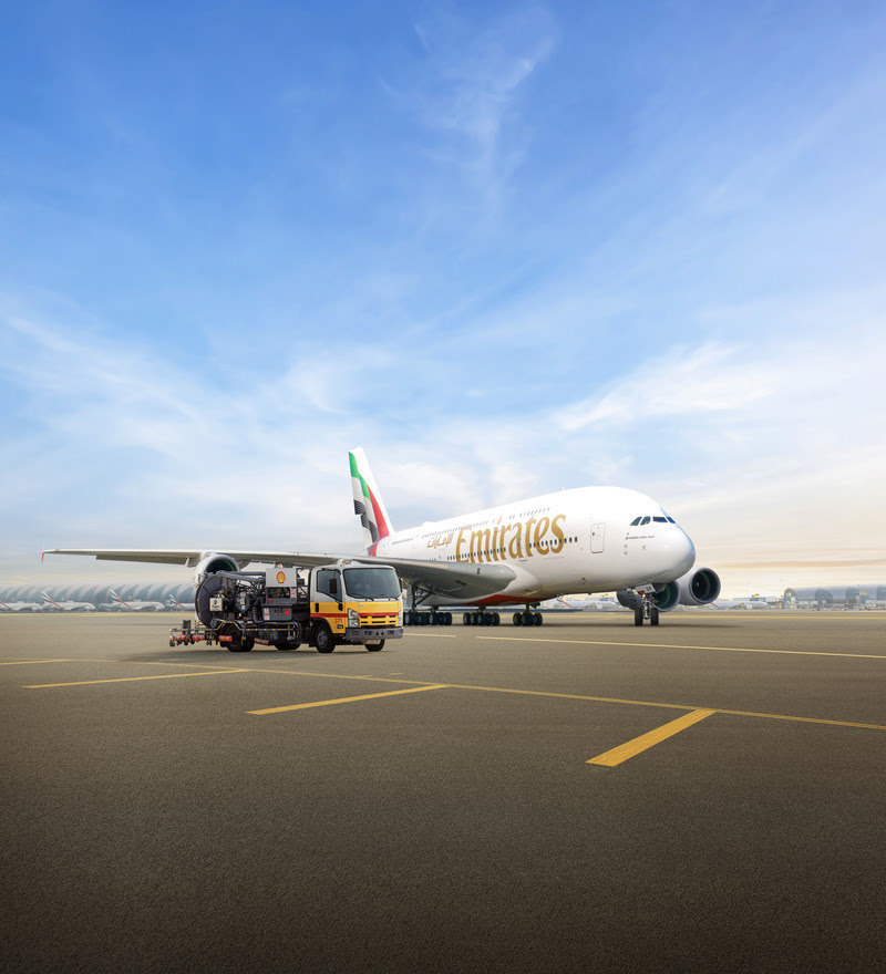 Emirates: mais de 300 mil galões de SAF  serão fornecidos pela Shell Aviation 