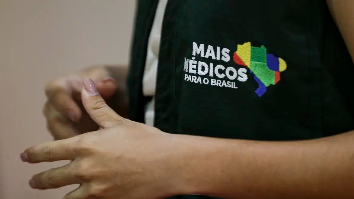 Mais Médicos envia 1.600 profissionais a 654 municípios do país a partir desta segunda