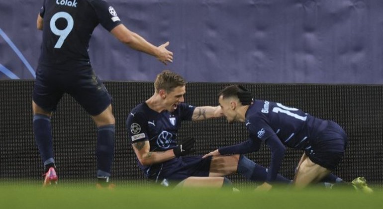 Malmoe, Reiks, enfim um gol dos suecos nesta edição da ChL