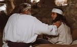 No início da série, um jovem chegou ao Tabernáculo desnorteado e pedindo ajuda, afirmando ter sido agredido por filisteus e ter perdido os pais. Após ser socorrido por Ada (Giselle Tigre) e abrigado pelo juiz Eli (José Rubens Chachá), ele se apresentou: seu nome era Malquias