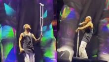 Fã joga muleta em Maluma durante show e o cantor reage de forma inusitada