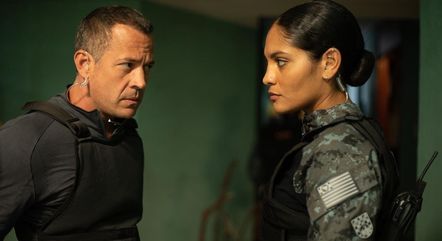 Malvino Salvador e Bárbara Reis em "O Negociador"