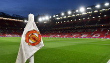 Emir do Catar oficializa proposta de R$ 28 bilhões para adquirir 100% do Manchester United