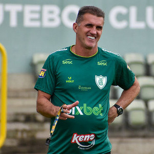 Mancini: passagem pelo Peixe 