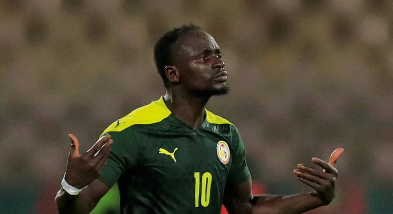 Mané era dúvida na lista de Senegal, mas apareceu na convocação do técnico Aliou Cissé