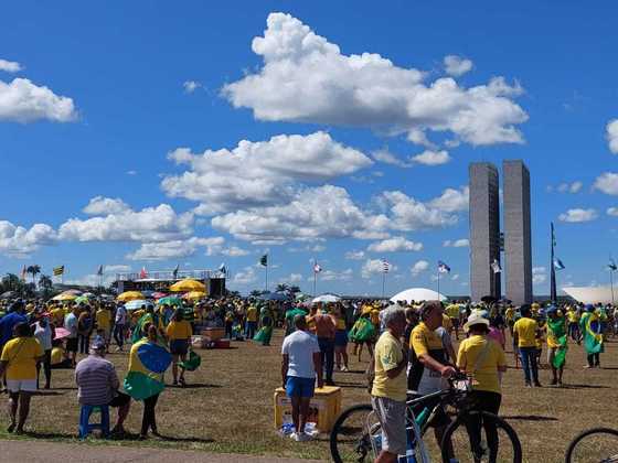 A concentração ocorre na Esplanada e nas proximidades do Congresso